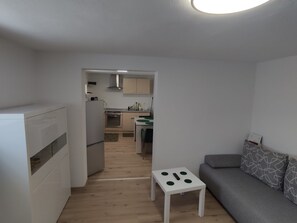 TV - Gemütliche Ferienwohnung in Vollmarshausen by Interhome (Lohfelden)
