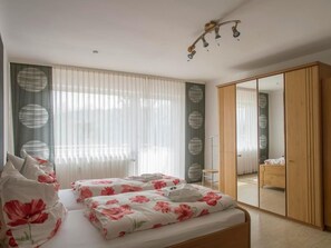 Internet - Haus Herdlitschke by Interhome (Polle)