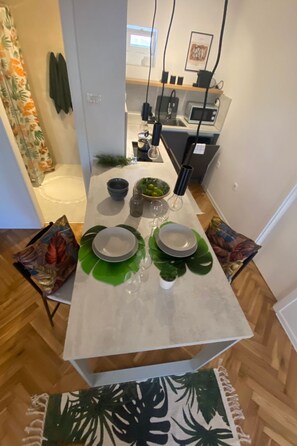 Fridge, microwave, dishwasher, cookware/dishes/utensils - Wohnung zwischen Meer, Kultur und Natur by Interhome (Rovinj)
