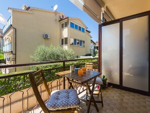 Outdoor dining - Oleandar by Interhome (Poreč)