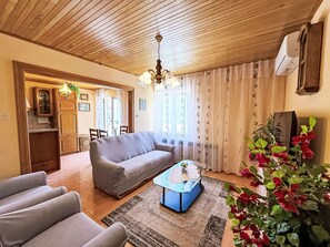 Living area - Apartment Nevenka by Interhome (Krk/Čižići)