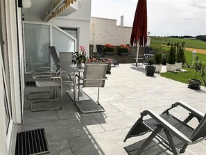 Buiten dineren