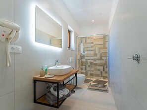 Towels - Luxuriöse Ferienvilla mit atemberaubender Aussicht by Interhome (Labin)