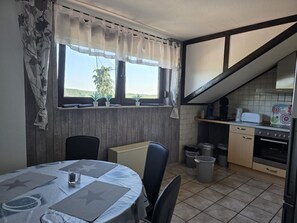 Dining - FeWo Westerwald by Interhome (Ölsen)