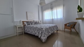 1 bedroom, iron/ironing board, free WiFi, bed sheets - Arrecife Charco de San Gines Terrace with sea view (Arrecife)