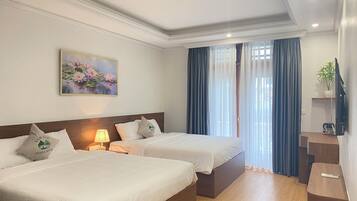 Ropa de cama de alta calidad, colchones Select Comfort y escritorio