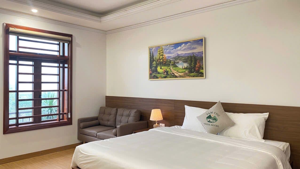 Deluxe Double Room, Balcony, Mountain View | Desk, laptop workspace, blackout drapes, free WiFi