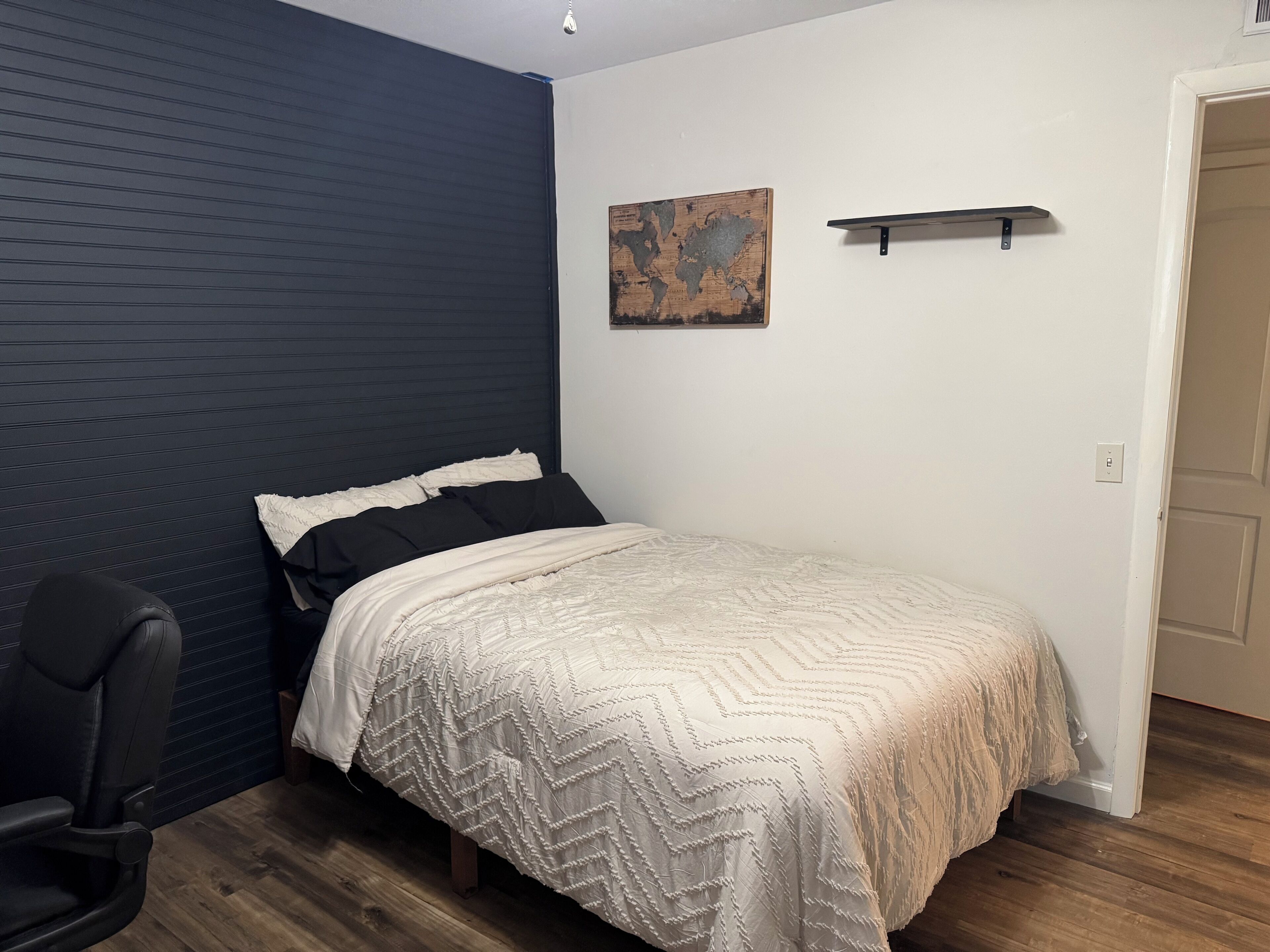 Bügeleisen/Bügelbrett, WLAN, Bettwäsche