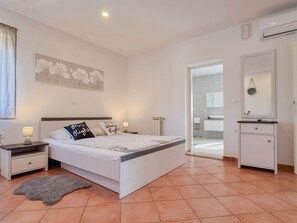 Internet - Studio-Wohnung "Dani 2" mit Terrasse by Interhome (Umag)
