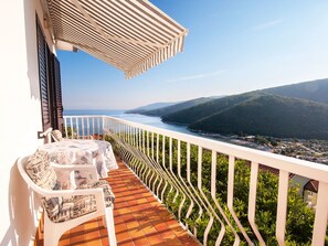 Property grounds - "Sunny View A2L" mit Balkon by Interhome (Rabac)
