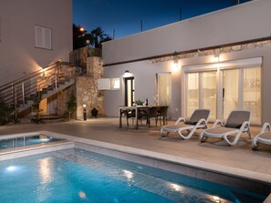 A heated pool - Haus Quadro by Interhome (Rabac)
