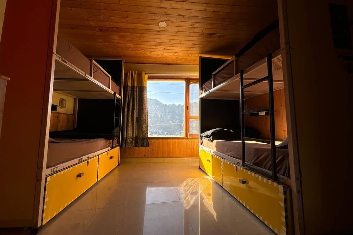 Dormitório compartilhado básico, em dormitório misto | Wi-Fi de cortesia