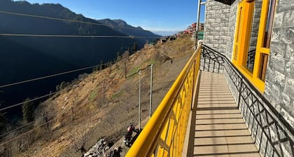 Pumpkin Hostel Shoja