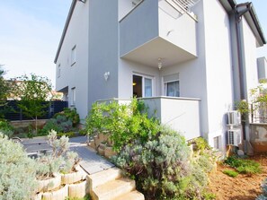 Exterior - Apartment "Cony" by Interhome (Pula)