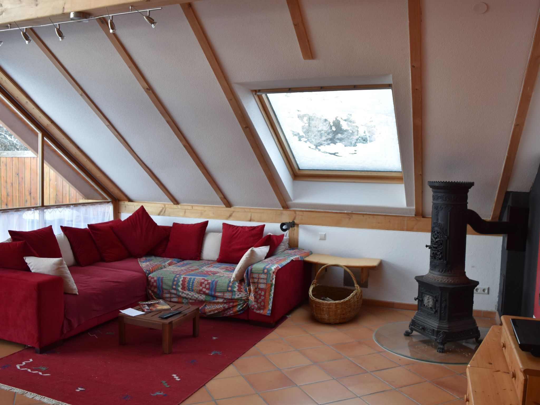 Kamin, DVD-Player