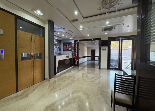 Sala de estar en el lobby