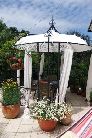 Outdoor dining - Edelstein by Interhome (Mörschied)