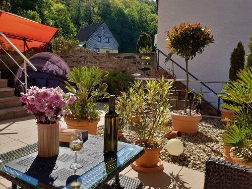 mit Blick auf das Wasser by Interhome