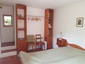 Room - Casa Castagna by Interhome (Sessa)