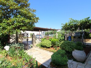 Property grounds - Jakomina 2 by Interhome (Poreč)