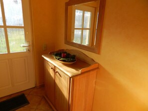 Interior - Schöne Ferienwohnung mit Terrasse und Moselblick by Interhome (Klüsserath)