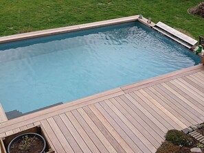 A heated pool - mit Garten, Weinlaube und Aussenpool by Interhome (Kössern)