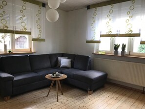 Living area - Fewo 3-An der Rodach by Interhome (Steinwiesen)