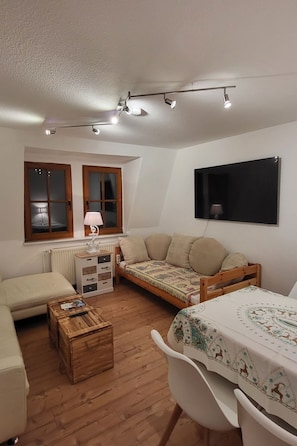 Living area - Bergblick by Interhome (Königstein)