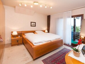 Internet - in Starkenburg im Isartaler Landhaus by Interhome (Irmenach)