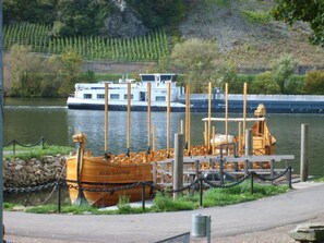 Marina - mit Garten und Parkplatz by Interhome (Neumagen-Drohn)