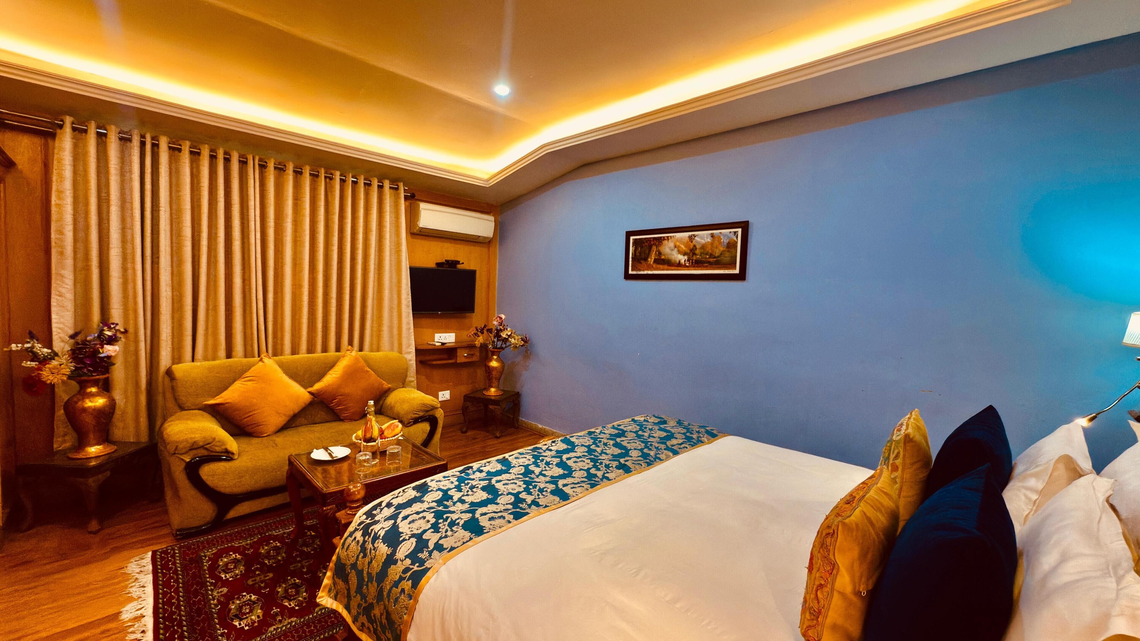 Premier Room, Mountain View | Laptop workspace, free WiFi