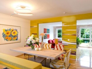 Dining - Exklusives Ferienhaus mit besonderer Ausstattung by Interhome (Lauf)