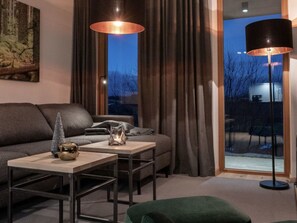 TV - Exklusive Ferienwohnung mit eigener Sauna by Interhome (Regen)
