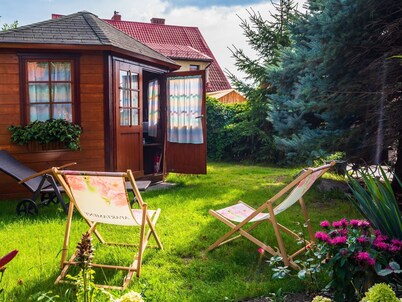 Wohnung mit Terrasse, Garten und Grill by Interhome