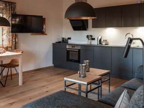 TV - Exklusive Ferienwohnung mit eigener Sauna by Interhome (Regen)