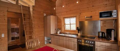 雪櫃、微波爐、焗爐、廚房用具/餐具/器皿