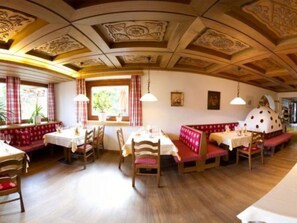 Dining - Haus Bergland by Interhome (Bad Kleinkirchheim)