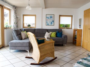 TV - Abendsonne by Interhome (Lechbruck am See)
