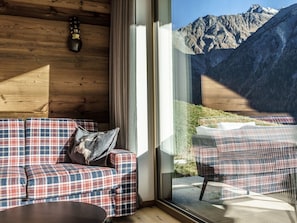TV - Apartment Wallis by Interhome (Sölden)