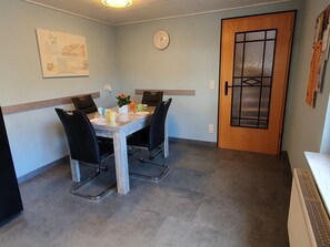 Dining - Vacation home Sabine by Interhome (Lorch)