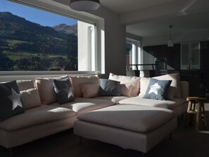 TV, fireplace, DVD player - Alpenglück Gastein by Interhome (Bad Hofgastein)
