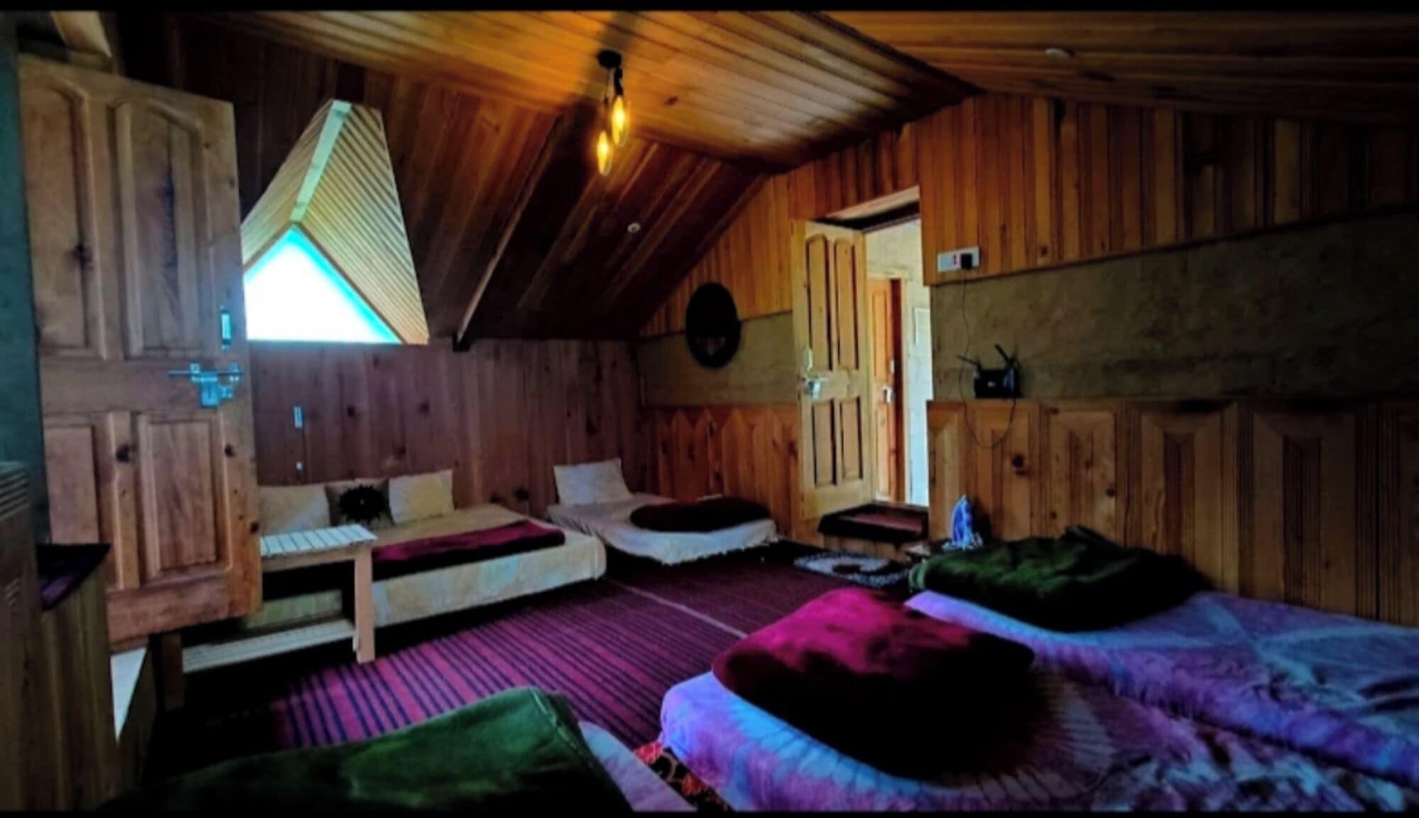 Asrama Umum | Wi-Fi gratis dan seprai linen