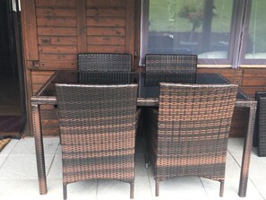 Outdoor dining - in Oberlahr mit Großem Garten by Interhome (Oberlahr)