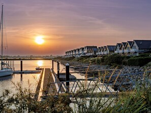 Marina - Strand Hus by Seeblick Ferien ORO direkt am Strand by Interhome (Hasselberg)