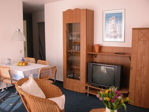 Dining - Wohnung in Kellenhusen mit Großem Balkon by Interhome (Kellenhusen)