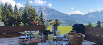 in Pruggern mit Terrasse und Garten by Interhome