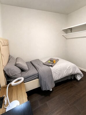Desk, free WiFi, bed sheets