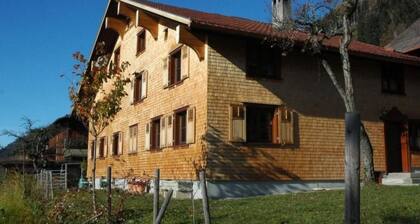 DĂŒnser in DĂŒnserberg by Interhome