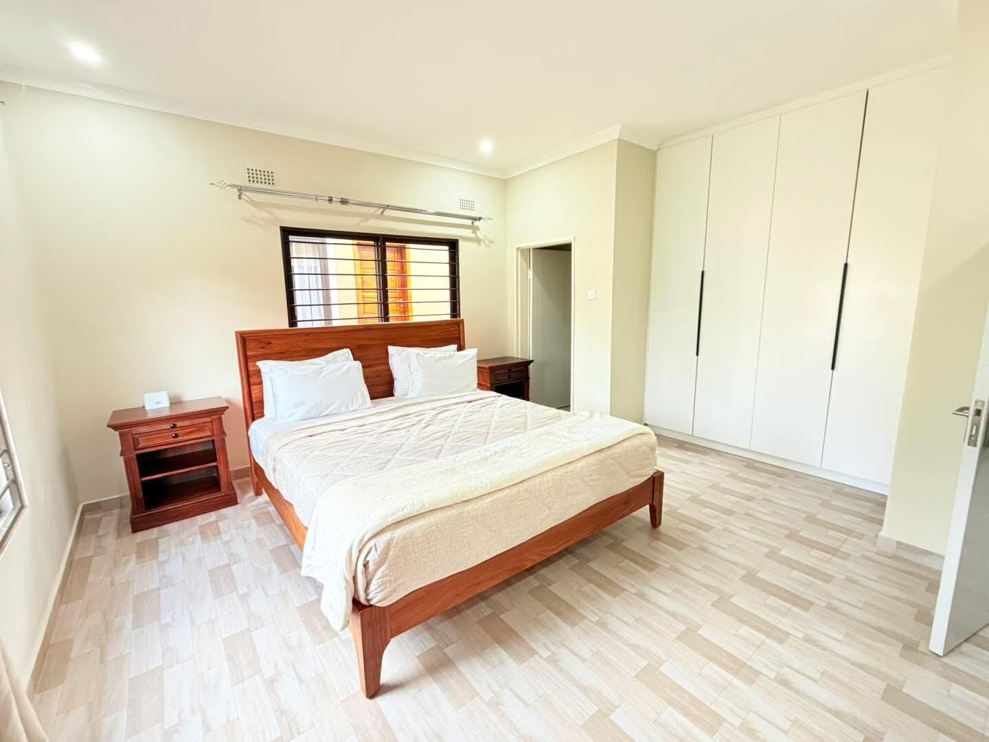 3 Schlafzimmer, Bügeleisen/Bügelbrett, WLAN, Bettwäsche