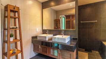 Luxury Villa, Private Pool, Sea View | Bathroom | Slippers, bidet